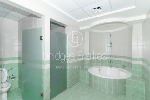 Apartamento en Emirates Crown, Dubai Marina, Dubai, 3 dormitorios, 360 m², № 98108 - foto 23