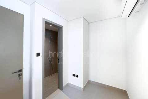 Снять в аренду виллу в Tilal Al Ghaf, Дубай: 4 спальни, 249м², № 98095 - фото 12