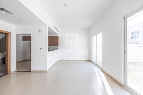 Таунхаус в Arabella Townhouses, Мудон, Дубай, 3 спальни, 159.42м², № 138665