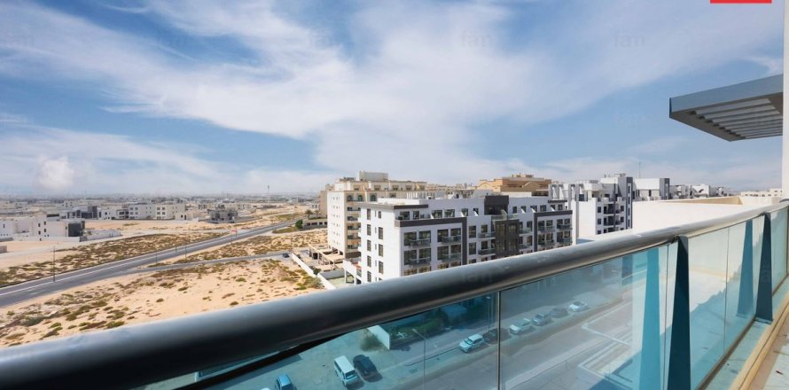 Bâtiment à International City, Dubai, 2536.5 m², № 67493