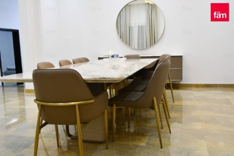 Villa en Dubai, 5 dormitorios, 1193 m², № 67495 - foto 8