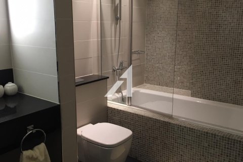 Купить квартиру в Дубае: 2 спальни, 195.1м², № 69092 - фото 6