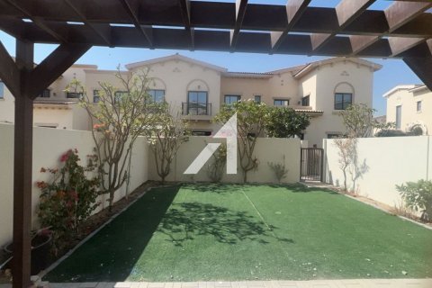 Villa in Dubai 3 bedrooms, 226.8 sq.m. № 69093 - photo 21