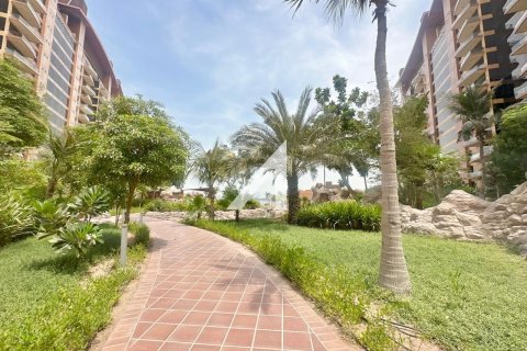 Apartamento en Tiara Residences, Dubai, 2 dormitorios, 155.8 m², № 69083 - foto 10