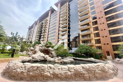 Apartamento en Tiara Residences, Dubai, 2 dormitorios, 155.8 m², № 69083 - foto 11