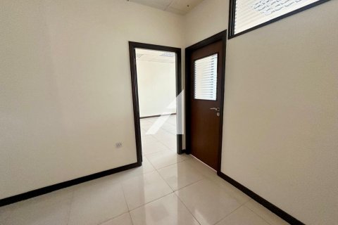 Снять в аренду офис в Дубае: 84.4м², № 69084 - фото 4