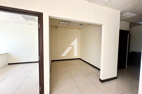 Снять в аренду офис в Дубае: 84.4м², № 69084 - фото 2
