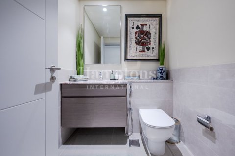 Снять в аренду квартиру в Даунтаун Дубай (Даунтаун Бурдж Дубай), Дубай: 3 спальни, 159.88606300м², № 64495 - фото 9