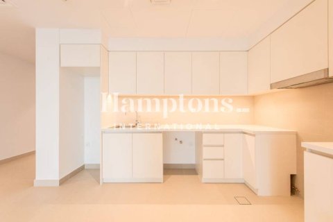 Apartment in Dubai Creek Harbour (The Lagoons), Dubai 2 bedrooms, 112.78424200 sq.m. № 64496 - photo 8