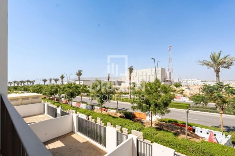 Снять в аренду таунхаус в The Valley, Дубай: 3 спальни, 174м², № 20329 - фото 15