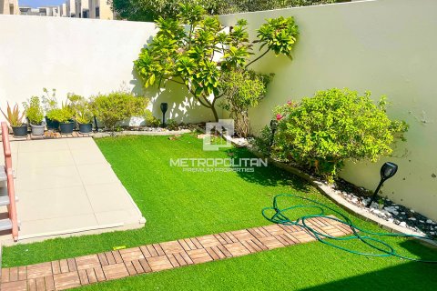 Maison de ville à DAMAC Hills (Akoya by DAMAC), Dubai, 3 chambres, 159 m², № 8849 - photo 4