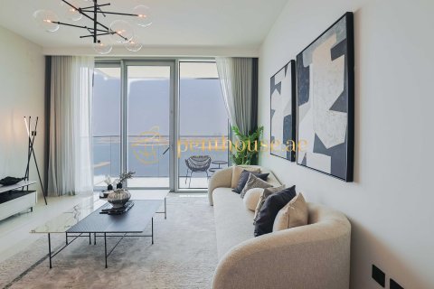 Купить квартиру в EMAAR Beachfront, Dubai Harbour, Дубай: 2 спальни, 111м², № 8850 - фото 1