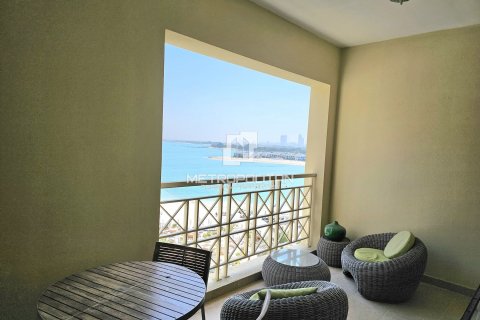 Apartment in Shoreline Apartments, Palm Jumeirah, Dubai 2 bedrooms, 192 sq.m. № 8835 - photo 4
