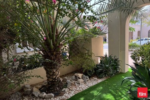 Adosado en Dubai, 3 dormitorios, 523.7 m², № 55607 - foto 16