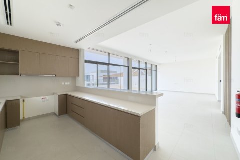 Villa in Al Furjan, Dubai 4 bedrooms, 584.5 sq.m. № 49897 - photo 28