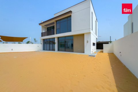 Villa in Al Furjan, Dubai 4 bedrooms, 584.5 sq.m. № 49897 - photo 4