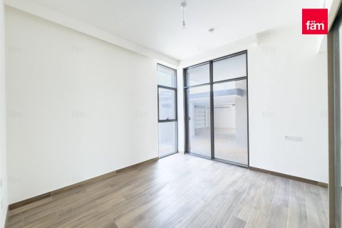 Villa in Al Furjan, Dubai 4 bedrooms, 584.5 sq.m. № 49897 - photo 14