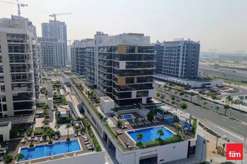 Apartment in Meydan, Dubai 34.8 sq.m. № 49913 - photo 1