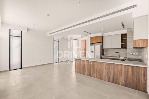 Adosado en Mudon, Dubai, 4 dormitorios, 310.02 m², № 129848 - foto 8