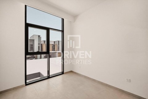 Adosado en Mudon, Dubai, 3 dormitorios, 177.72 m², № 129849 - foto 9