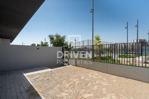 Adosado en Mudon, Dubai, 3 dormitorios, 177.72 m², № 129849 - foto 4