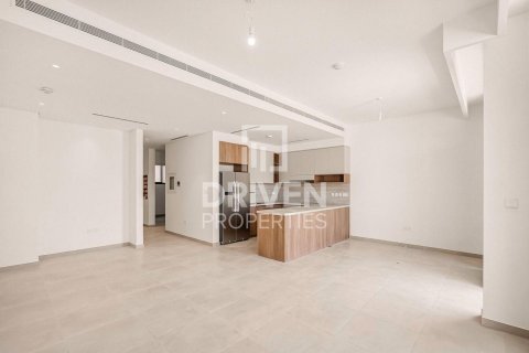 Adosado en Mudon, Dubai, 3 dormitorios, 177.72 m², № 129849 - foto 5
