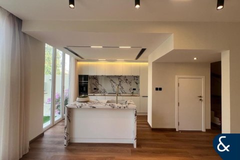 Villa in Springs 6, The Springs, Dubai 3 bedrooms, 157 sq.m. № 74815 - photo 2