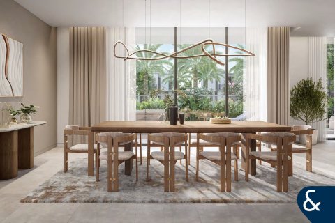 Villa in Dubai Land, Dubai 5 bedrooms, 565 sq.m. № 74739 - photo 7