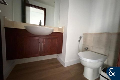 Apartment in Downtown Dubai (Downtown Burj Dubai), Dubai 1 bedroom, 106 sq.m. № 98846 - photo 14