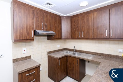 Apartment in Business Bay, Dubai 2 bedrooms, 119 sq.m. № 98791 - photo 6