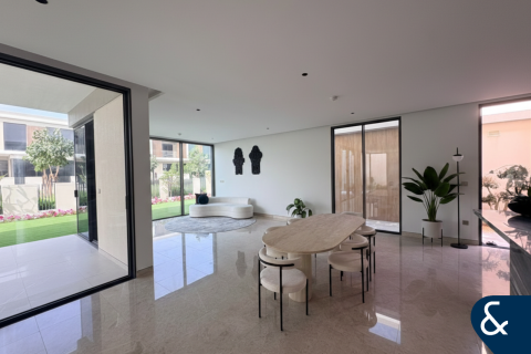 Снять в аренду виллу в Harmony, Tilal Al Ghaf, Дубай: 5 спален, 580м², № 98856 - фото 7