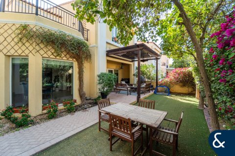 Townhouse in Dubai Investment Park, Dubai 4 bedrooms, 454 sq.m. № 98855