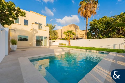 Снять в аренду виллу в Springs 11, The Springs, Дубай: 3 спальни, 167м², № 98847 - фото 27