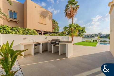 Снять в аренду виллу в Springs 11, The Springs, Дубай: 3 спальни, 167м², № 98847 - фото 7