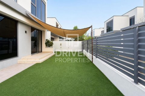 Villa in Maple at Dubai Hills Estate, Dubai Hills Estate, Dubai 4 bedrooms, 271.28 sq.m. № 141016 - photo 20