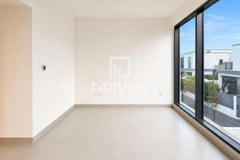 Villa in Maple at Dubai Hills Estate, Dubai Hills Estate, Dubai 4 bedrooms, 271.28 sq.m. № 141016 - photo 4