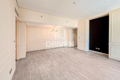 Apartment in Business Bay, Dubai 2 bedrooms, 140.84 sq.m. № 141017 - photo 4