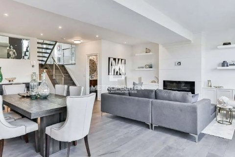 Apartment in Dubai Land, Dubai 2 bedrooms, 91 sq.m. № 73885 - photo 2