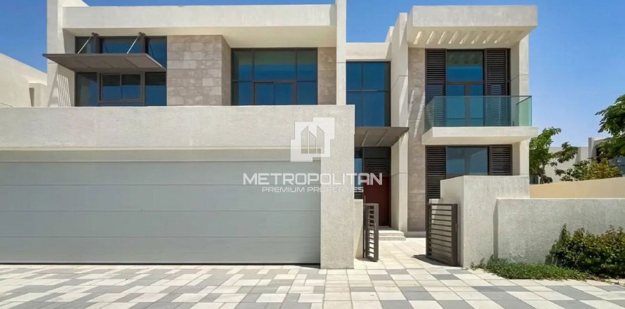 Villa in District One, Mohammed Bin Rashid City, Dubai 5 bedrooms, 753 sq.m. № 73884