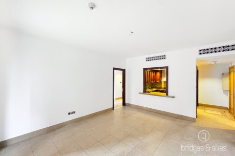Apartamento en Old Town, Dubai, 1 dormitorio, 85 m², № 98124