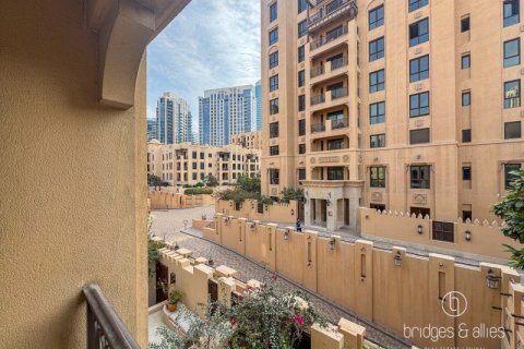 Apartamento en Old Town, Dubai, 1 dormitorio, 85 m², № 98124 - foto 2