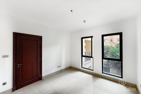 Apartamento en Old Town, Dubai, 1 dormitorio, 85 m², № 98124 - foto 4