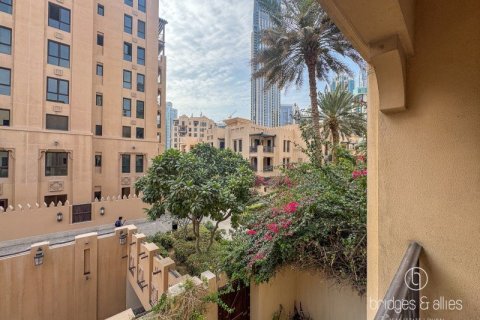 Apartamento en Old Town, Dubai, 1 dormitorio, 85 m², № 98124 - foto 3