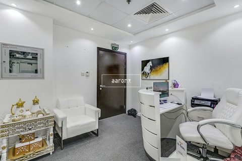 Office in Business Bay, Dubai 63.9 sq.m. № 49689 - photo 8