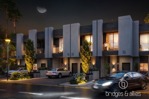 Купить виллу в Dubai Land, Дубай: 4 спальни, 90.7м², № 78081 - фото 16