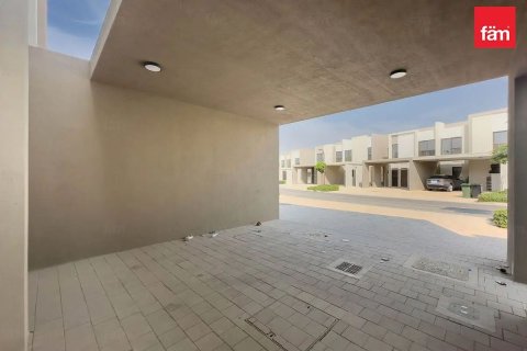 Townhouse in Dubai 3 bedrooms, 166.3 sq.m. № 135138 - photo 6
