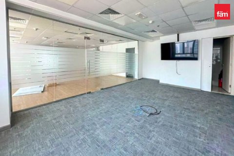 Office in Dubai 228.8 sq.m. № 135140 - photo 7
