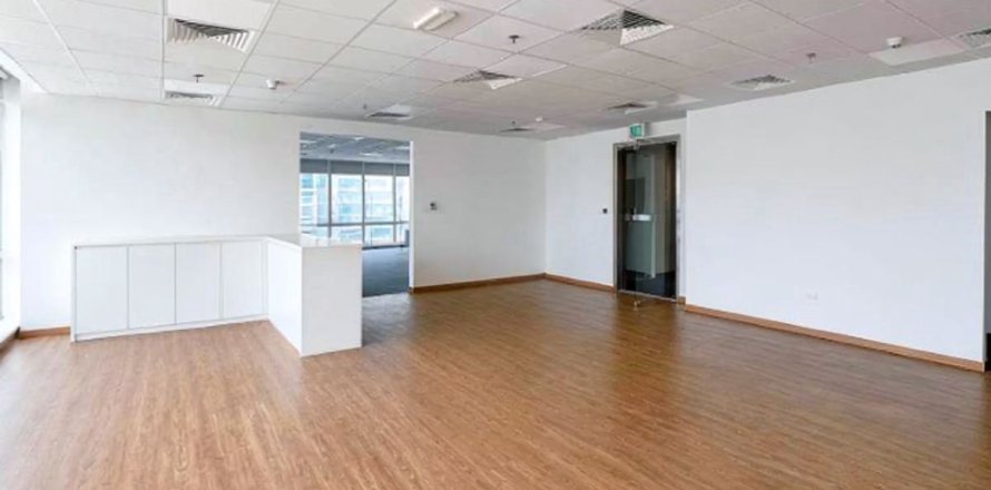 Office in Dubai 228.8 sq.m. № 135140