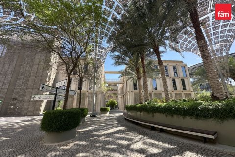 Apartment in Dubai 3 bedrooms, 201.3 sq.m. № 135141 - photo 7
