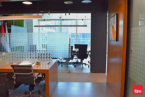 Office in Business Bay, Dubai 145.5 sq.m. № 23569 - photo 9
